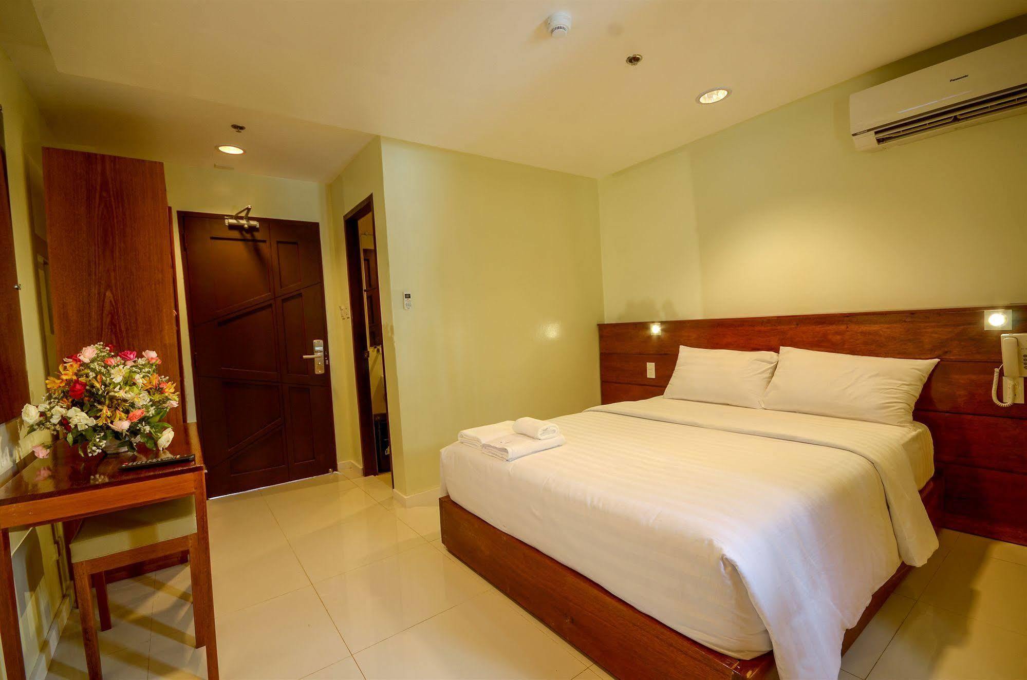 Marianne Hotel
